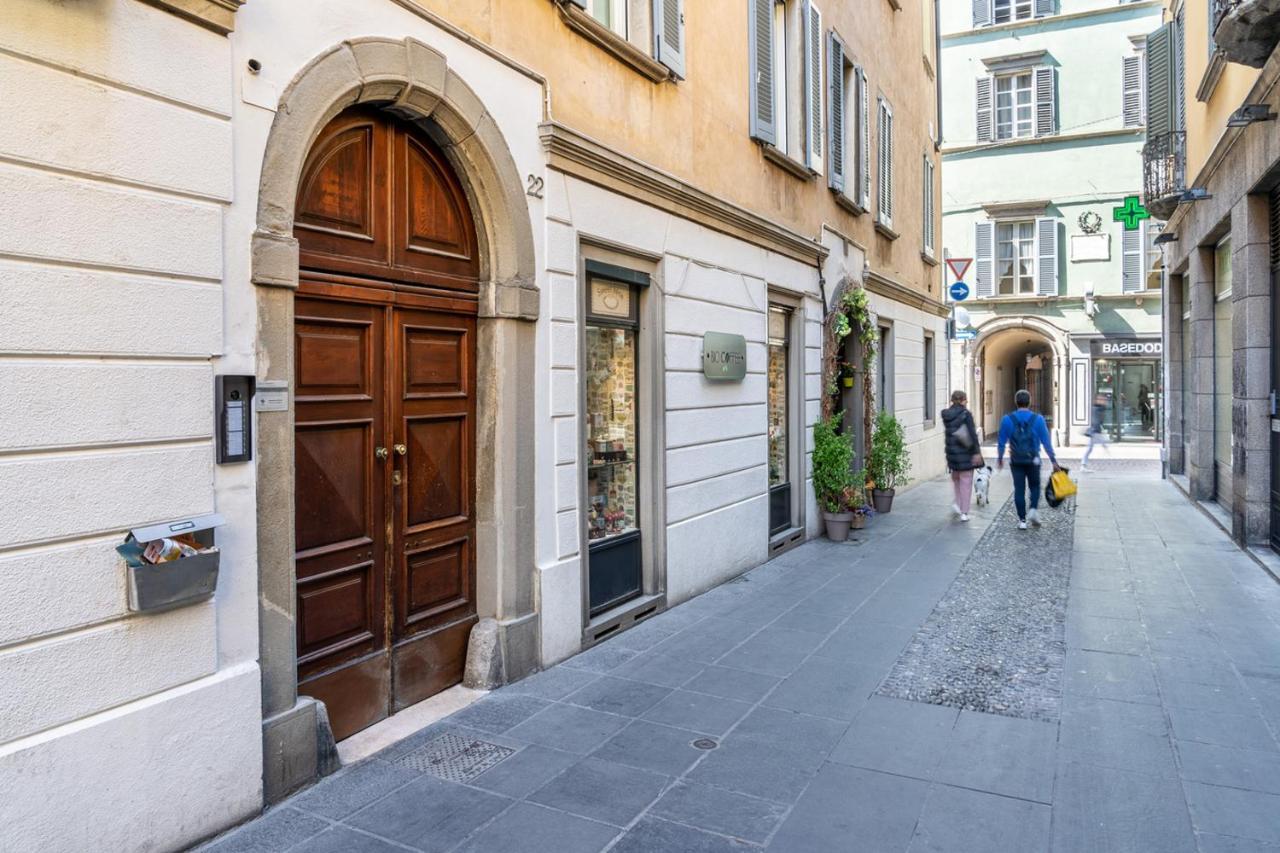 Centro Storico - Leonardo House Apartamento Bérgamo Exterior foto